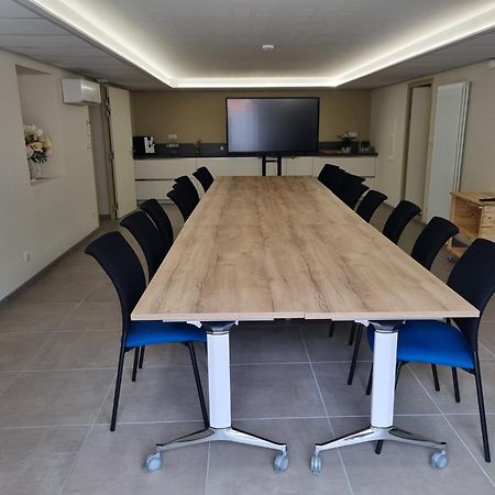 Logis Hotel Restaurant Les Carillons Cransac Luaran gambar