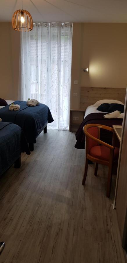 Logis Hotel Restaurant Les Carillons Cransac Luaran gambar