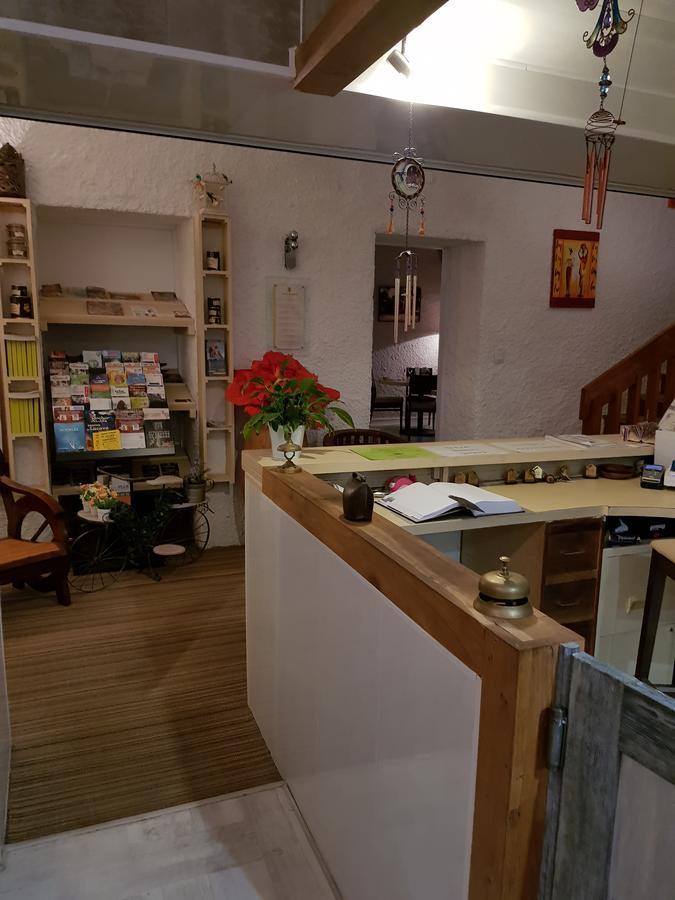 Logis Hotel Restaurant Les Carillons Cransac Luaran gambar